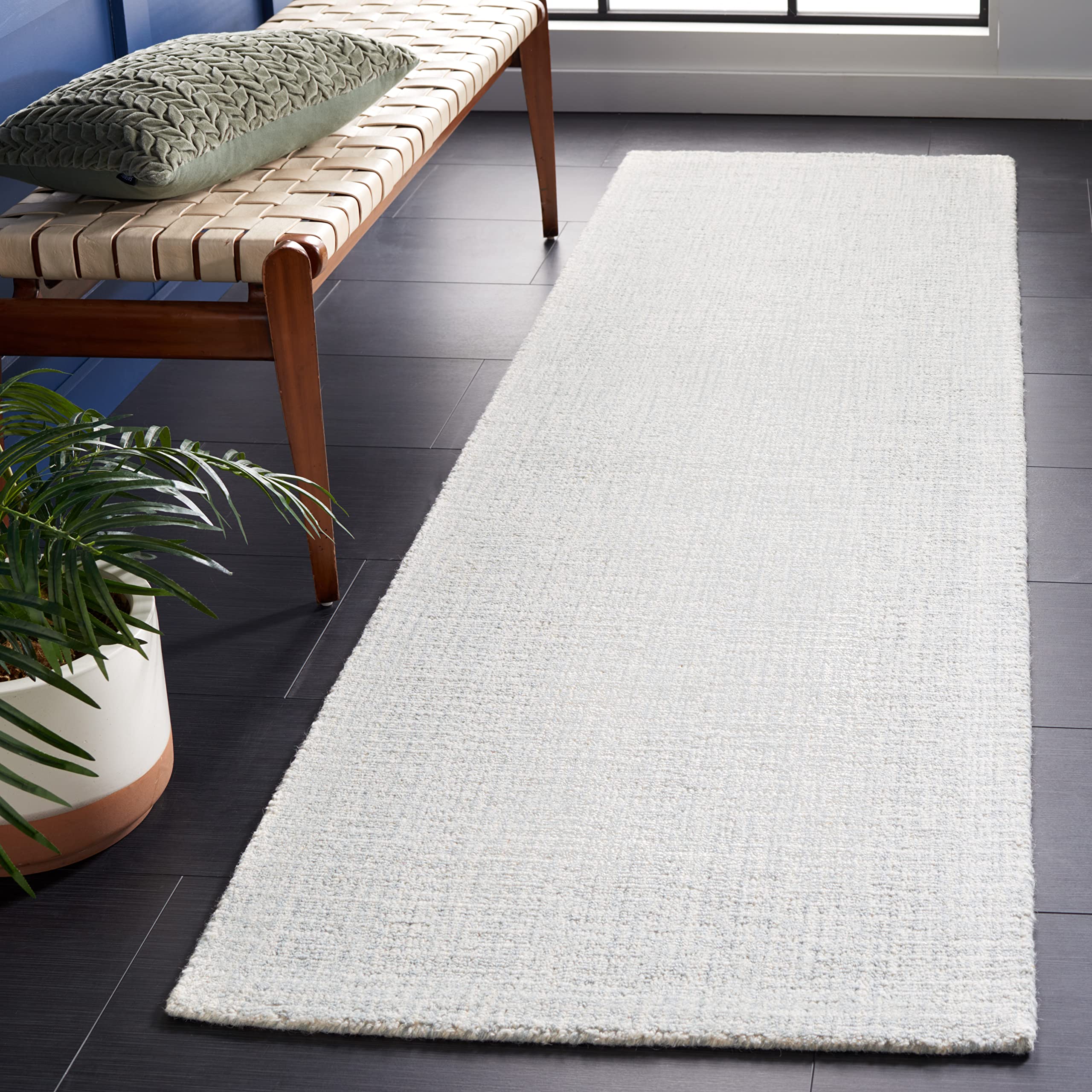 Safavieh Abstract Collection Runner Rug - 2'3'' x 8', Light Grey & Ivory, Handmade Wool, Ideal for High Traffic Areas in Living